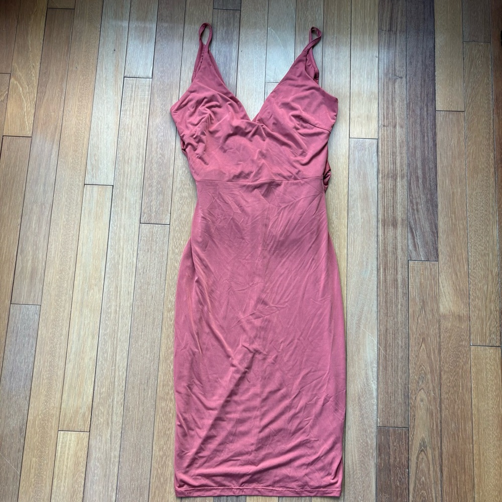 Windsor Dusty Rose Ruched Bodycon Midi Dress | V-Neck Slit | Size Small